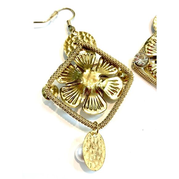 Gold Drop Pearls and Rhinestones Fashion Earrings #jazzy earrings - Picture 4 of 4